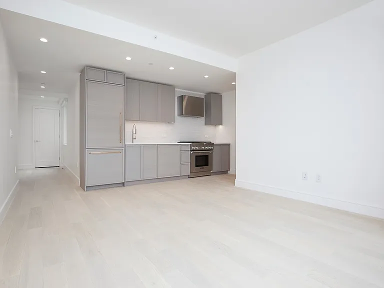 1399 Park Ave #12B — Photo 4