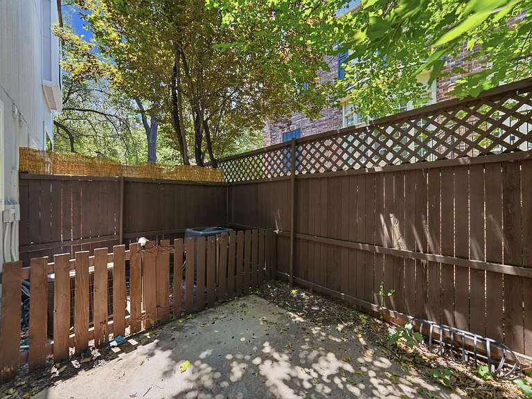2815 Welborn St #101 — Photo 23
