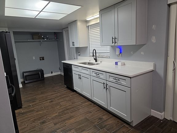 3rd image of 62 W Magnolia St #62