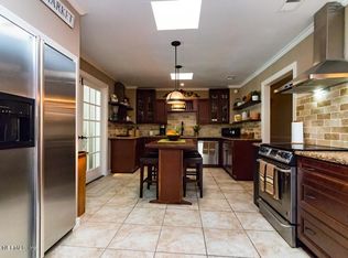 6649 Simca Dr, Jacksonville, FL 32277