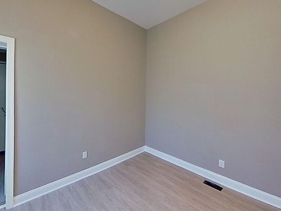5th image of 2439 N 19th St #1