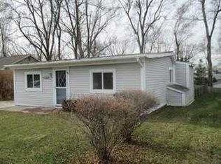 2321 Indiana Ave, Wolverine Lake, MI 48390