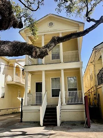4 bed, 4.0 bath, 1650 sqft, $2,500 — Photo 2