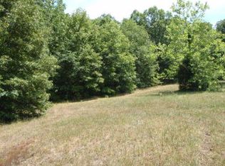 Pinson Ln, Big sandy, TN 38221