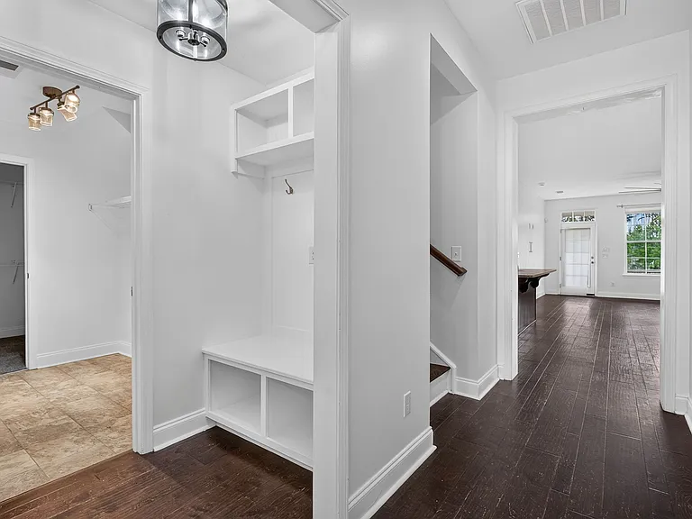 251 Palmetto Walk Dr — Photo 12