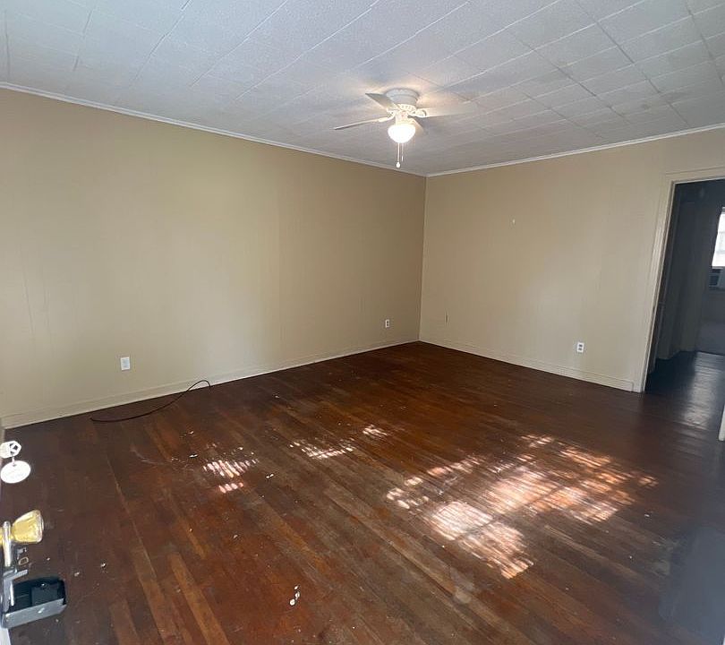 1st image of 3808 Swanee St