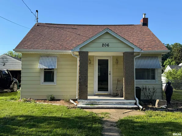 206 E 6th St, Saint David, IL 61563