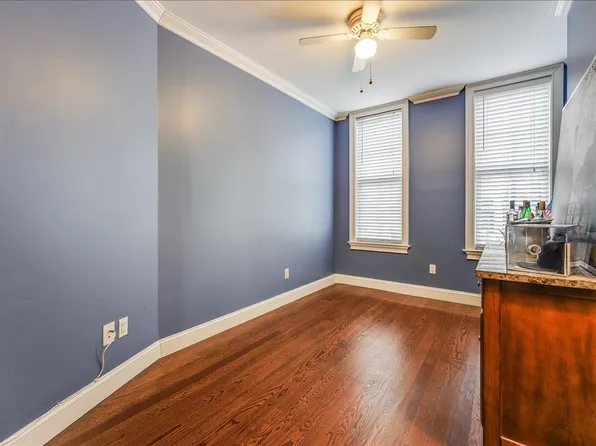 403 Adams Street image 18 of 23