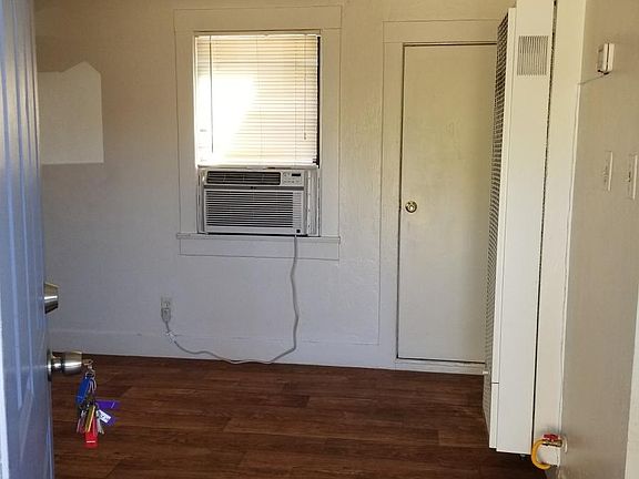5th image of 3636 E Bellevue St Unit 6