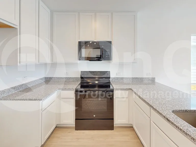 5847 Rock Maple Dr — Photo 4