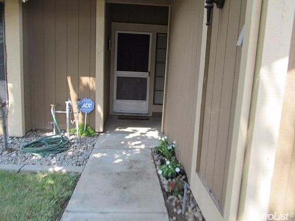 4th image of 8371 Country Glen Ct