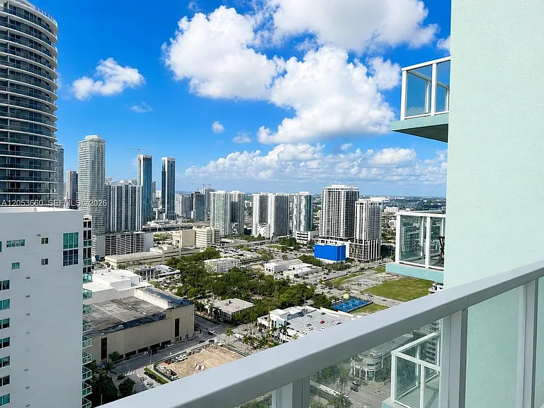 1900 N Bayshore Dr #3807 — Photo 21