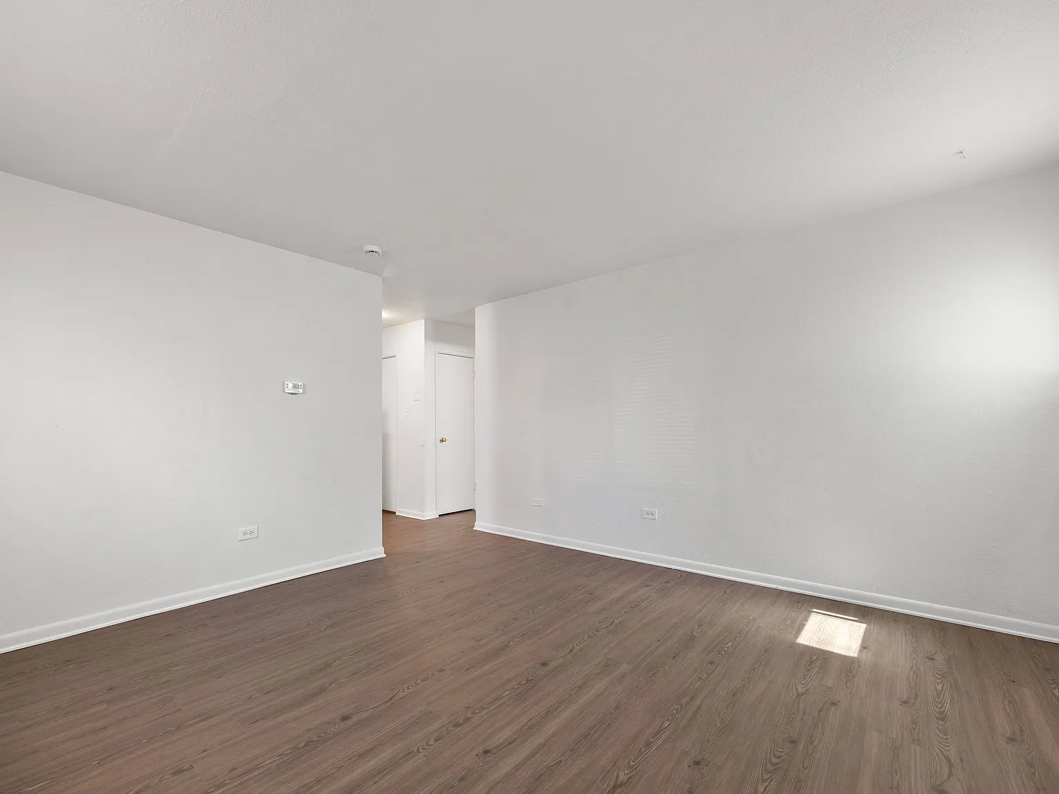 6981 Ash St — Photo 4