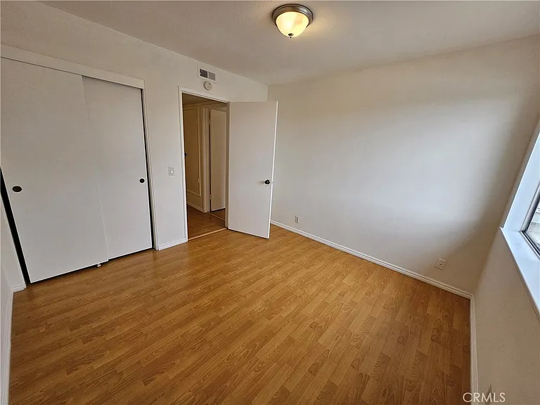15271 Cadiz Dr — Photo 37