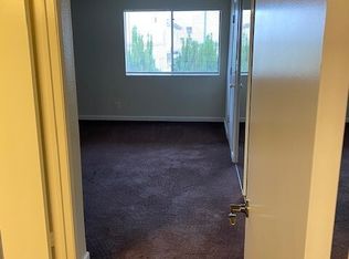 415 N Broadway #17944811, Redondo Beach, CA 90277