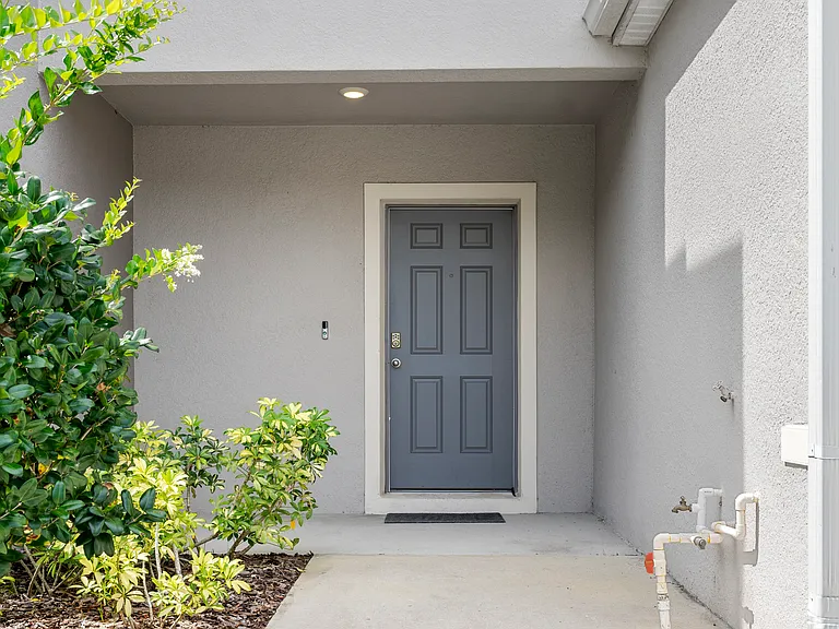 4142 Lyons Falls Ct — Photo 2