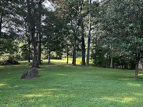 5th image of 135 Lecomptes Bottom Rd