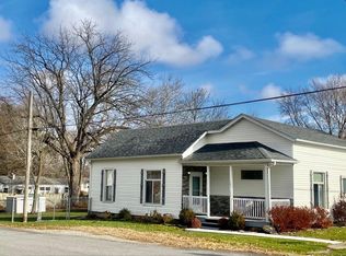 201 E Bates St, Hebron, IN 46341