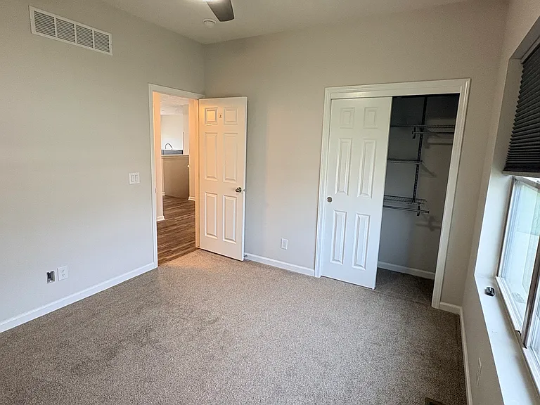 4716 N 210th Ave — Photo 14