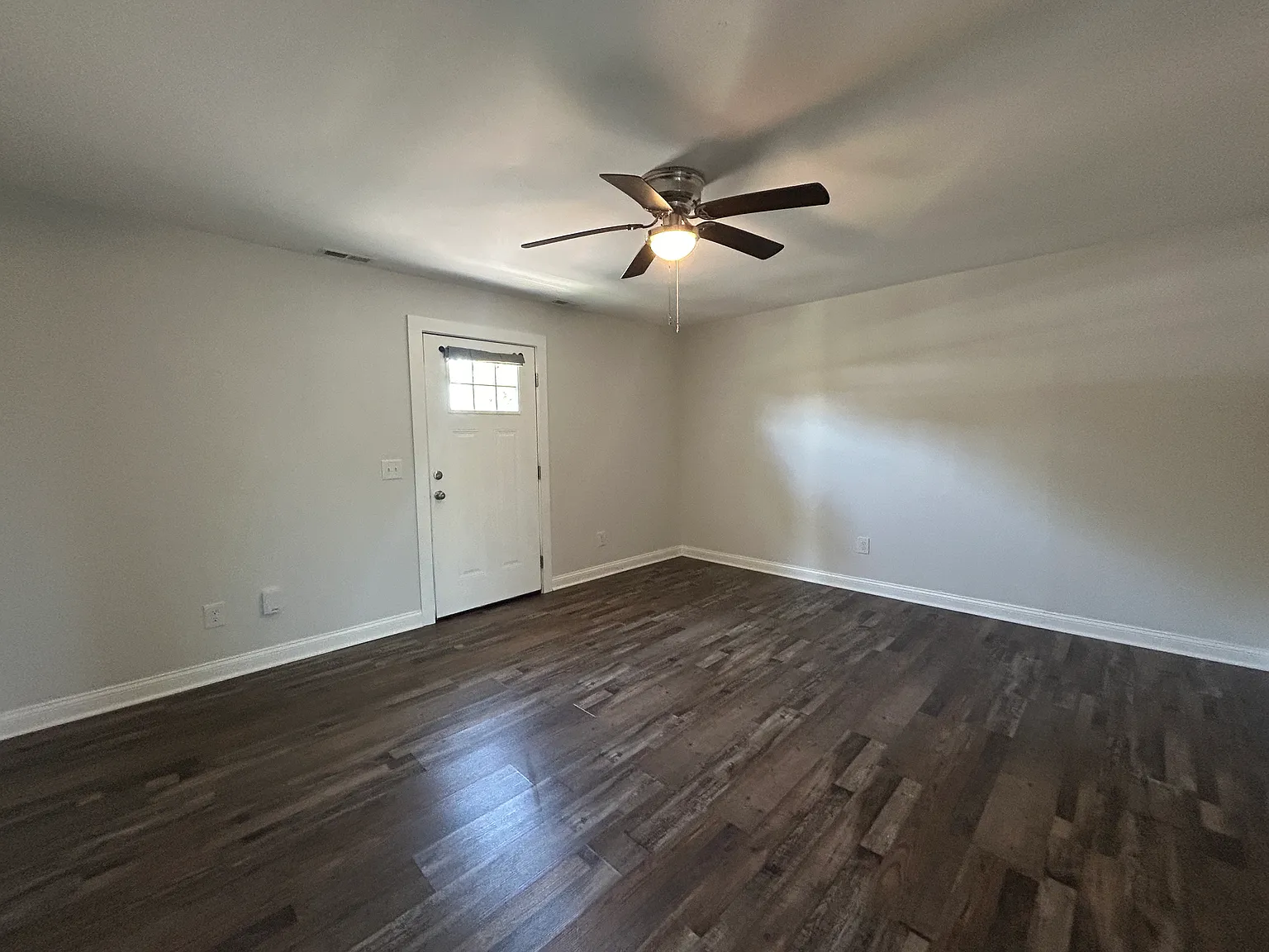 2 Bedroom 1 Bath Duplex for Rent in Smithville, DeKalb County — Photo 1