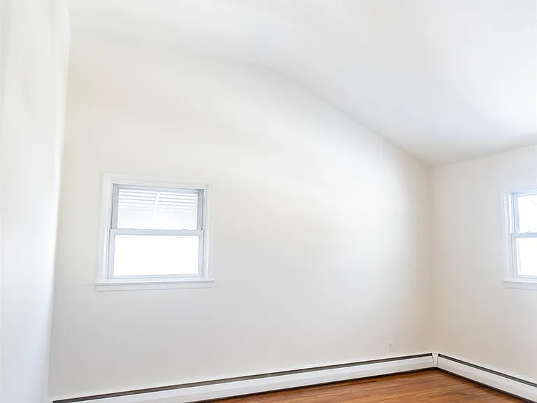 9 Bernath St — Photo 9