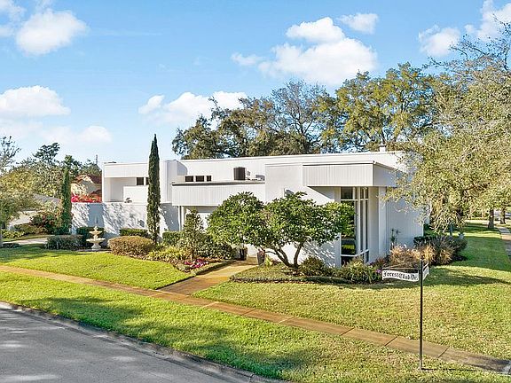 2nd image of 2405 Forest Club Dr