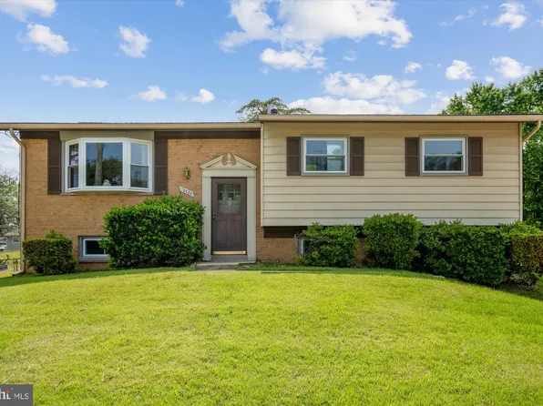 10520 Truxton Rd, Hyattsville, MD 20783