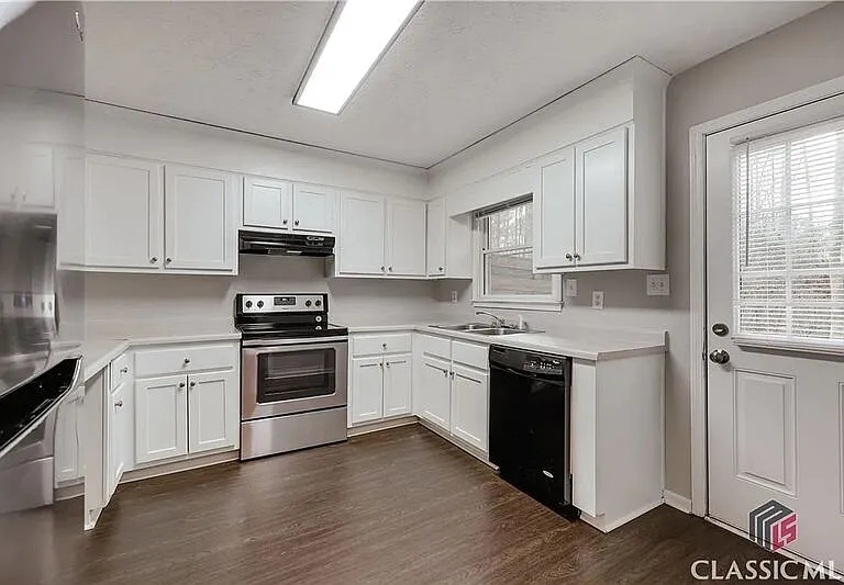 207 Highland Park Dr — Photo 6