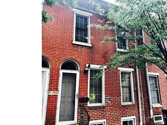 2nd image of 1202 N Walnut St