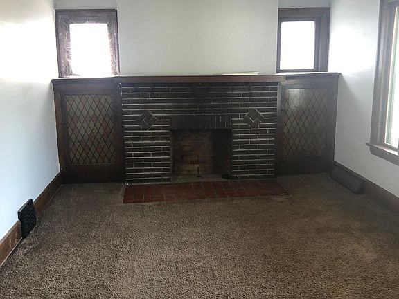 3rd image of 4101 Spokane Ave #Up
