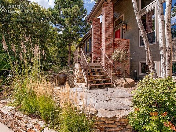 Gorgeous custom landscaping