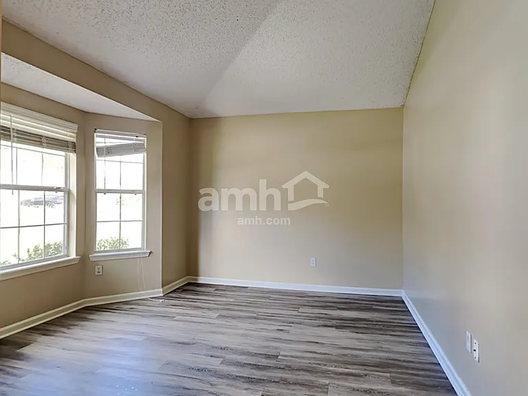 2793 Crumplehorn Ln — Photo 20