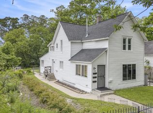 1188 Washington Ave #3, Muskegon, MI 49441