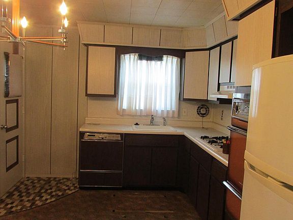 5th image of 7847 Anita Dr