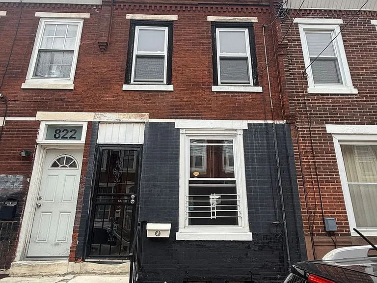 824 Winton St — Photo 1