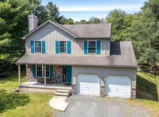 587 S Old Stage Rd, Albrightsville, PA 18210