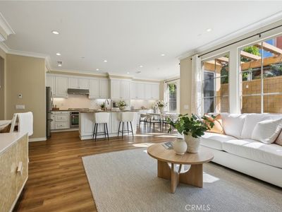 76 Bianco, Irvine, CA, 92618