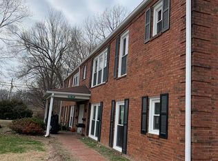 449 N New Albany St #D, Sellersburg, IN 47172