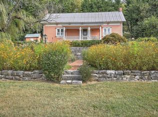 2305 Netherland Inn Rd, Kingsport, TN 37660