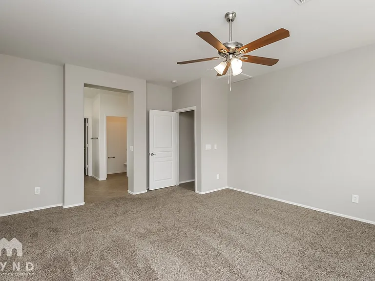 21549 E Lords Ct — Photo 9