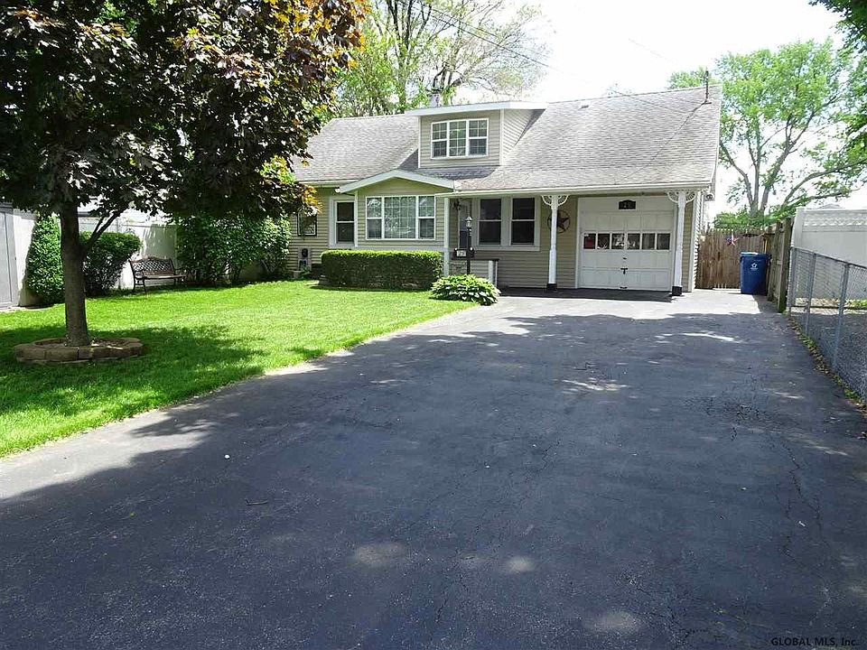 1st image of 29 McNutt Ave