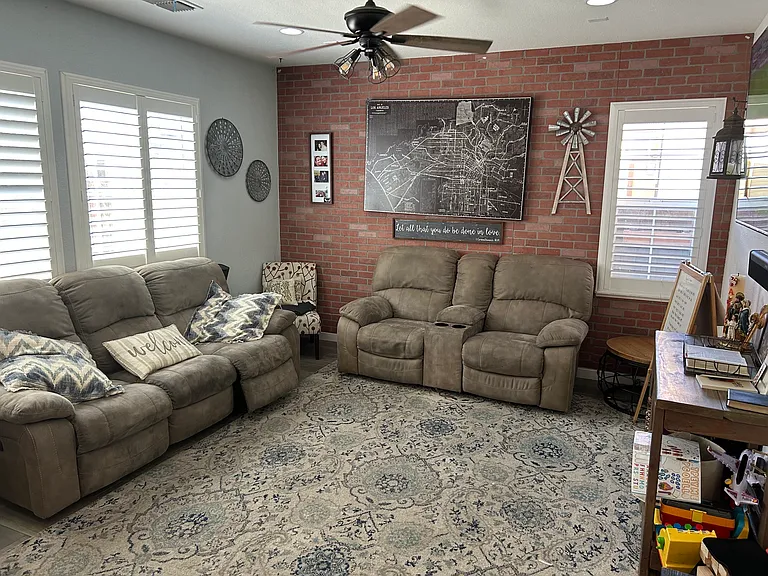 205 Amberwind Cir — Photo 9