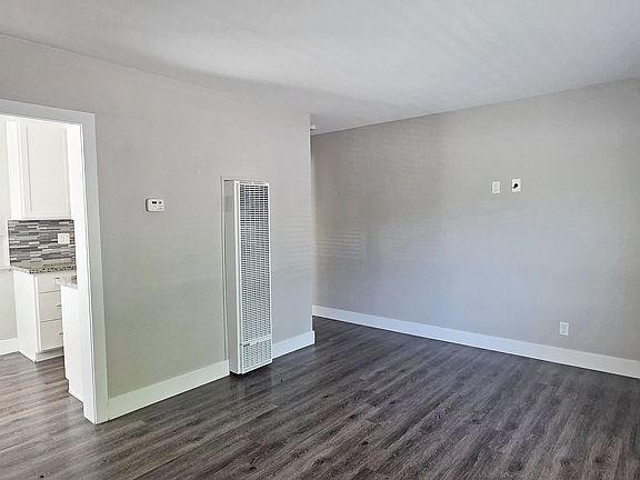 2nd image of 1626 27th St APT 1