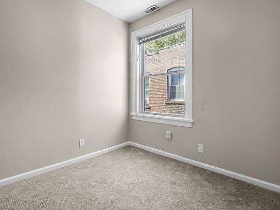 3rd image of 4328 McRee Ave APT 1E