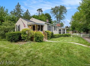 100 N Eagan Dr, Lake Orion, MI 48362