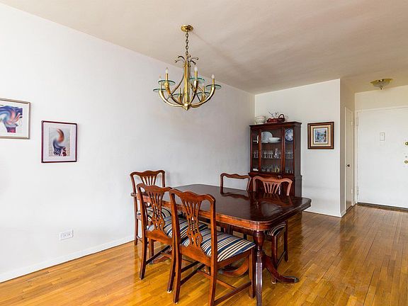 3rd image of 3701 Henry Hudson Pkwy APT 4C