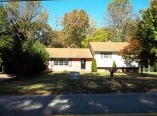 376 Holly Dr, Gainesville, GA 30501