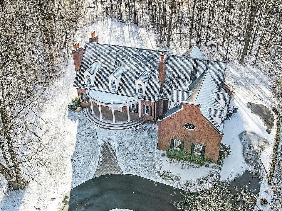 1st image of 5419 Pinecrest Estates Dr