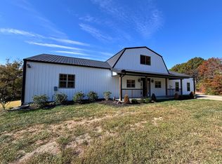2726 New Hall Rd, Greenbrier, TN 37073