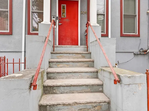 209 Webster Avenue image 1 of 17
